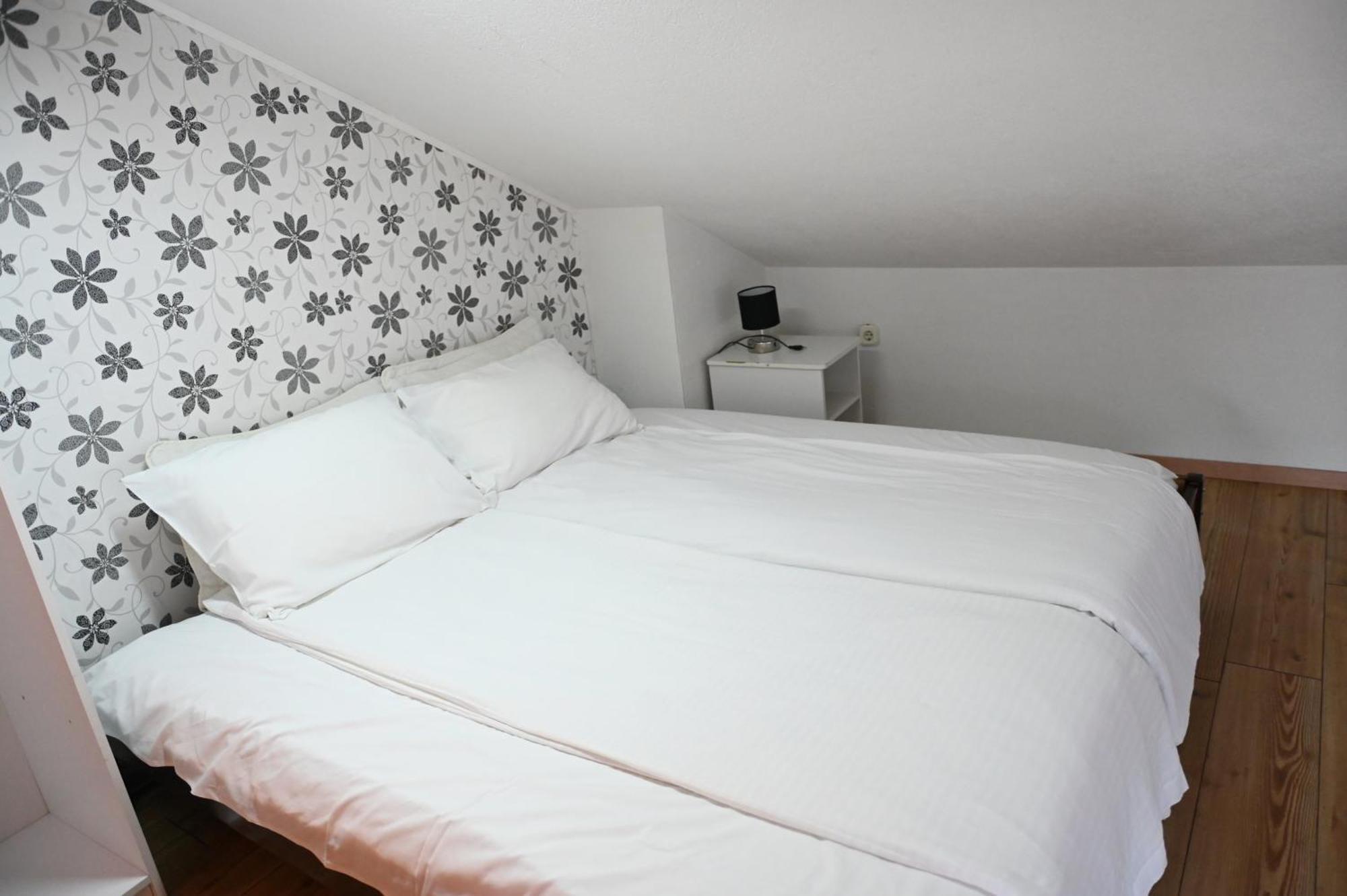 Eke Irin Apartments أوهغيد المظهر الخارجي الصورة